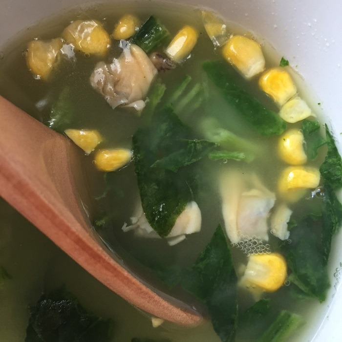 さらっとした透明感のあるスープ