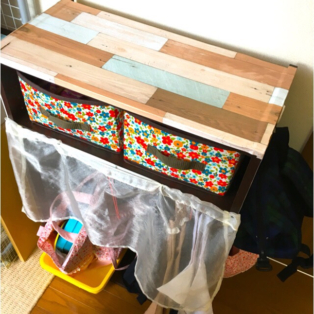 私が実際に試した100均「リメイクシート」の活用法　お部屋の模様替えや不要品のリメイクにも使ってみました