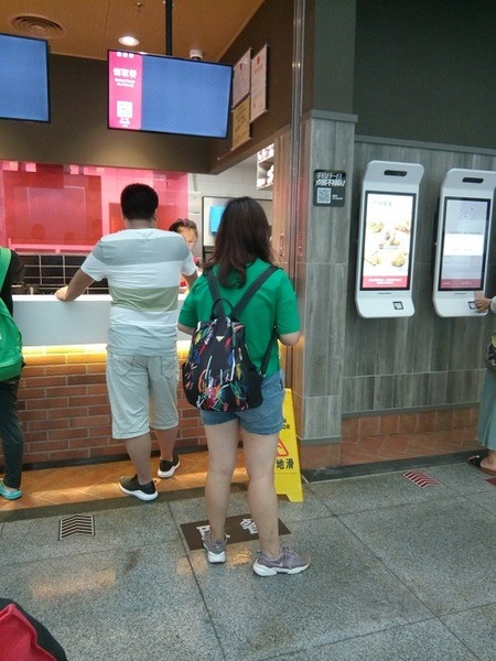 中国で急増する便利な「電子化サービス」　中国在住の筆者が街でよく見かけるサービス３つをご紹介します。