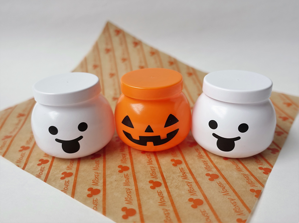 お菓子を入れるのに便利でかわいい