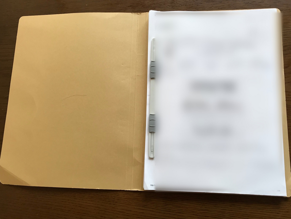 100均の「フラットファイル」でプリント管理すれば、時短に！　筆者独自の活用法もご紹介します。