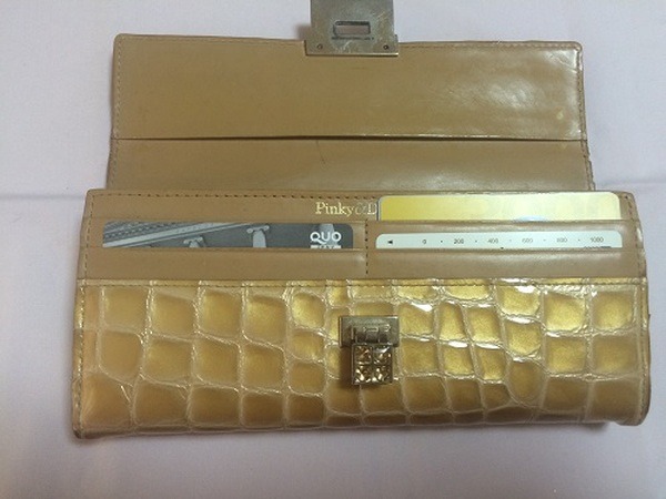 あなたの財布、レシートやポイントカードでパンパンになっていませんか？