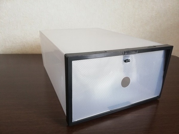 セリアの100均収納グッズで家族4人分の「靴箱」を整理整頓。　「使いやすく、綺麗に」を実現しました