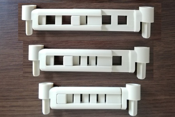 セリアの100均収納グッズで家族4人分の「靴箱」を整理整頓。　「使いやすく、綺麗に」を実現しました