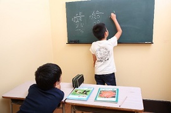 塾と家庭学習、どっちがいいの？　塾を選んだ私の4つの誤算