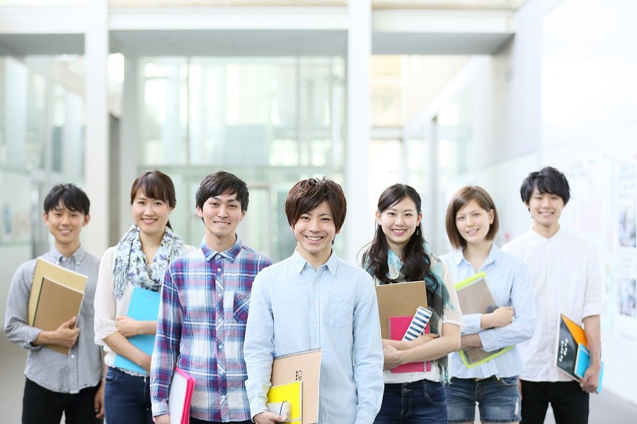 300万円の「奨学金」を8年で返済した筆者が語る　貸与型奨学金のメリット・デメリット
