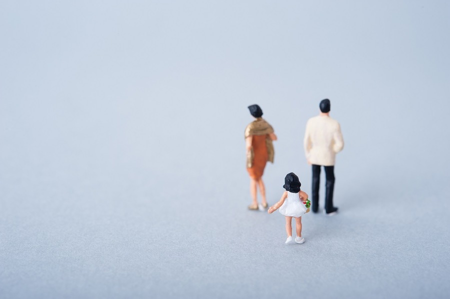 子供や家庭より不倫相手を選ぶ妻