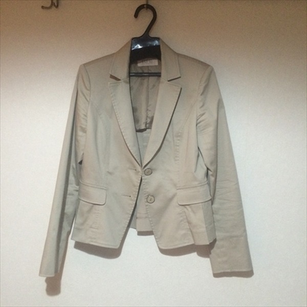 4着買って14パターン着回し！　シンプルライフ的な洋服コーデ術