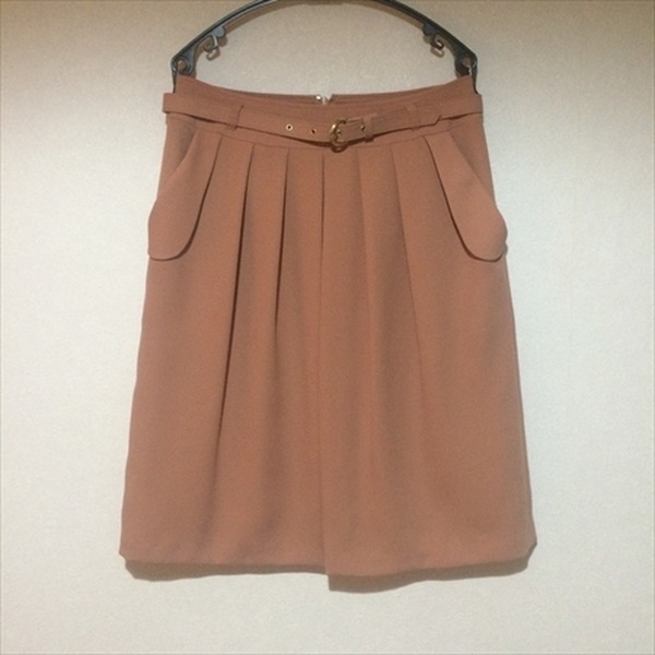 4着買って14パターン着回し！　シンプルライフ的な洋服コーデ術