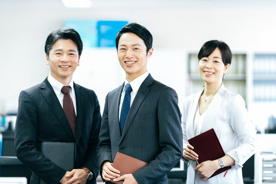 公務員や確定給付型年金ががある企業の場合