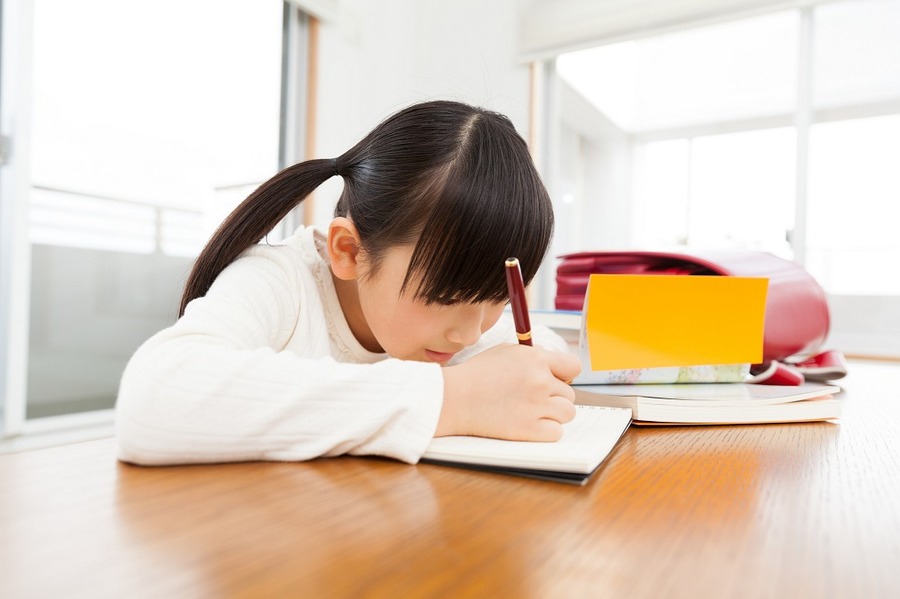 親が帰ってくるまで、お留守番