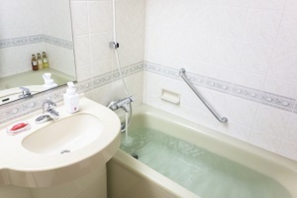 年収300万円未満でも貯金できる　一人暮らしの光熱費節約術6つ