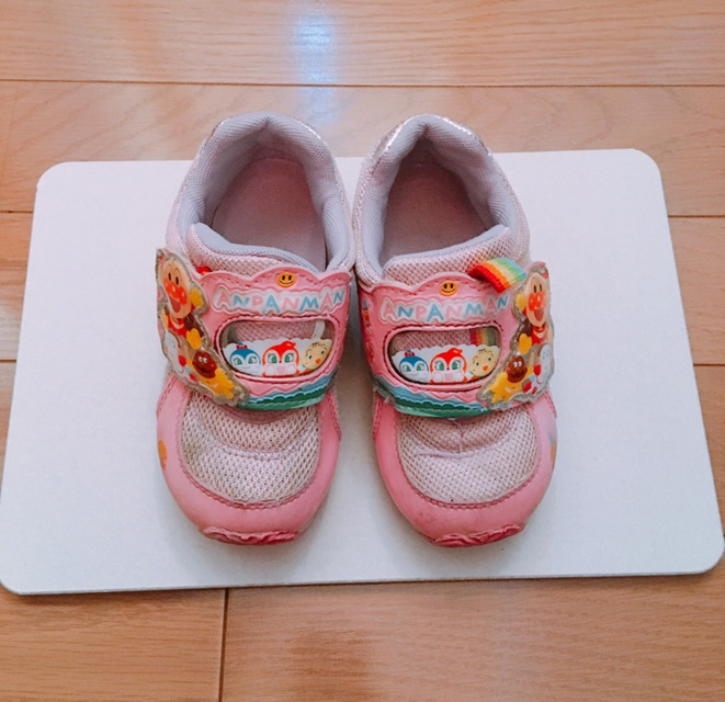 濡れた靴置き