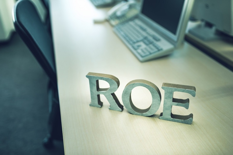 長期的ならネットキャッシュ比率よりもROE