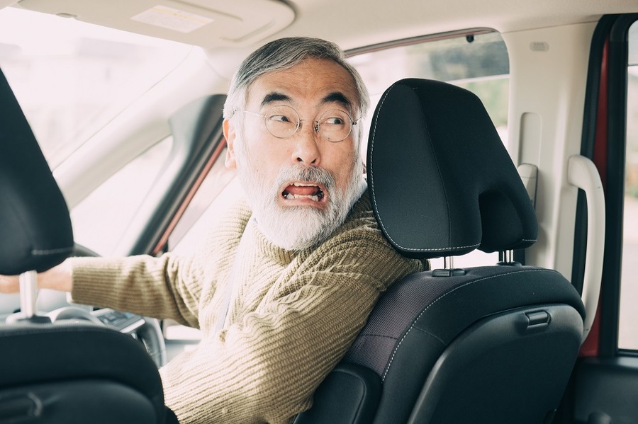事故時の相手との交渉やってくれないの？