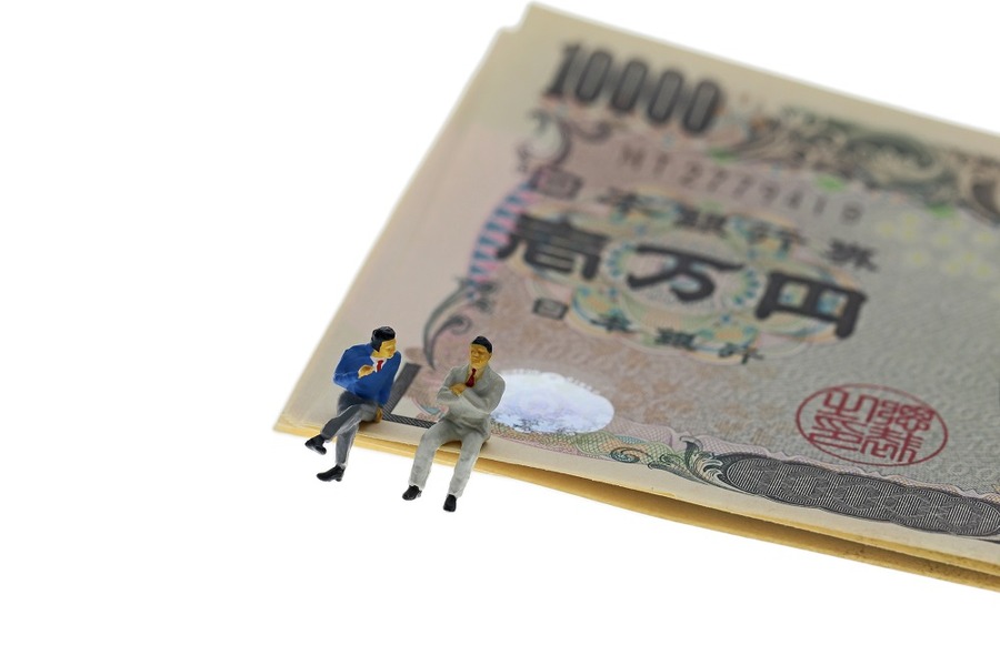 ゆがんだ銀行の収益構造