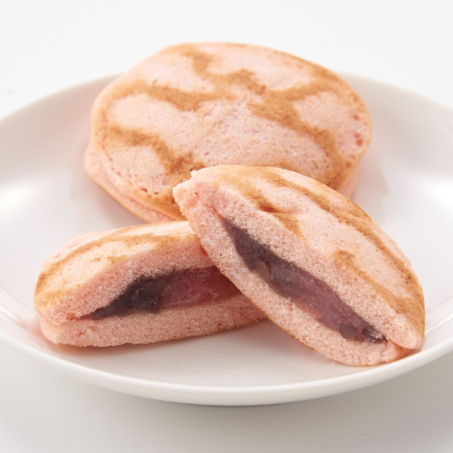 桜もち入りミニトラ焼き