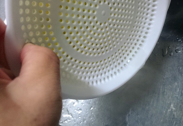 付属のザルは見た目以上に使いやすい