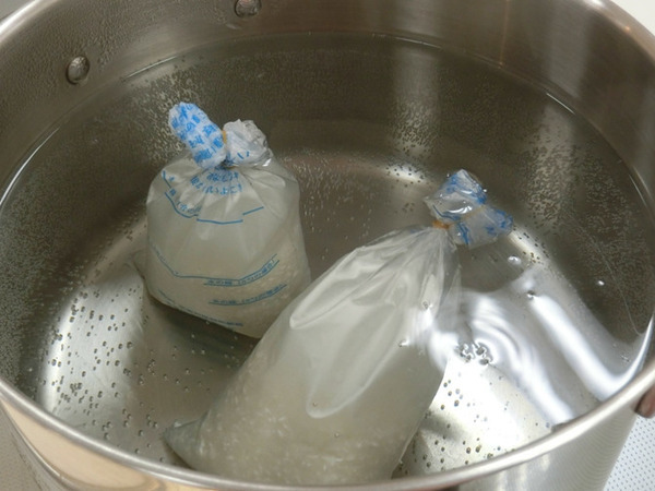 「災害用袋」で作る3つの暖かいレシピ　災害時の防災食作りはリハーサルしておこう　