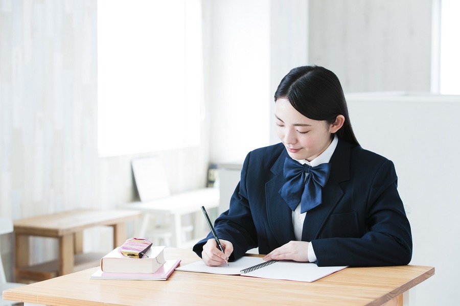 高校生等奨学給付金