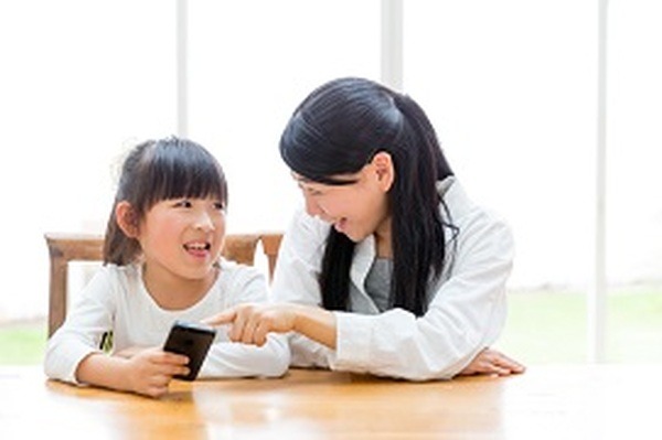 子どもに「格安SIMスマホ」を持たせるメリットとデメリット解決策