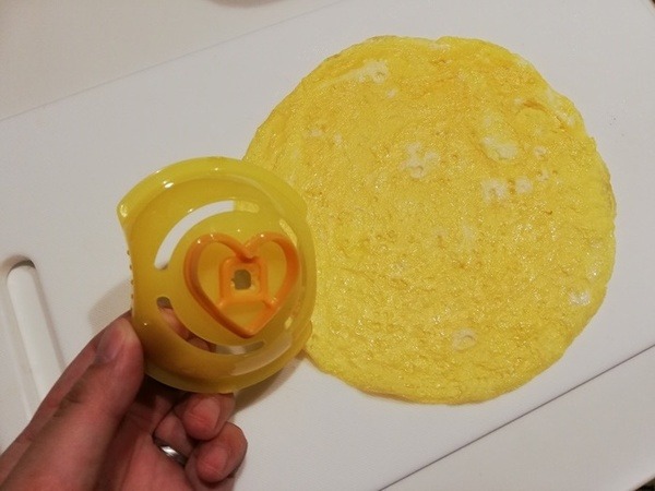 パーツを使って型抜き