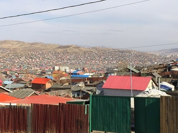 モンゴル視察記　～援助国から投資国へ～