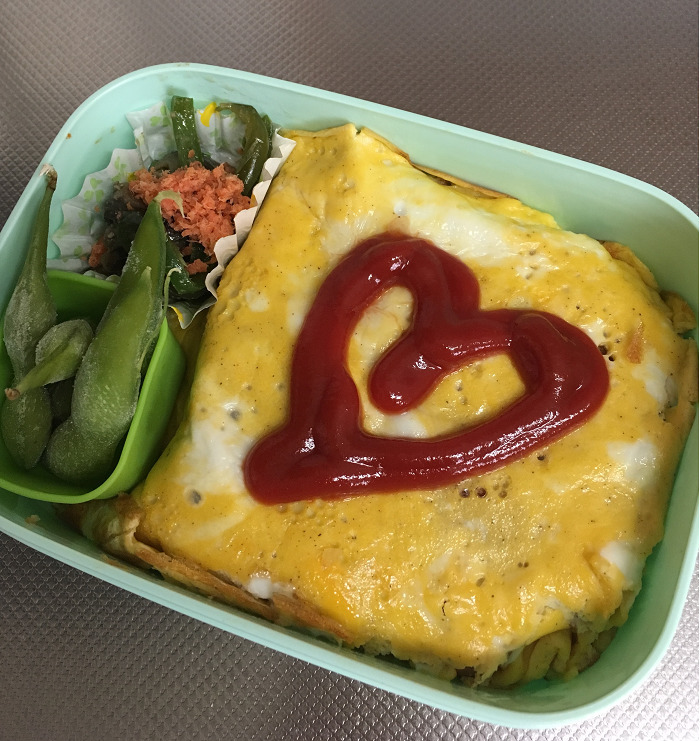 オムライス弁当