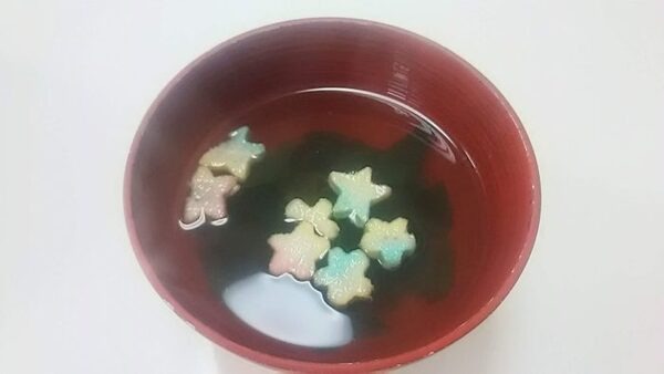 隠岐諸島産わかめを乾燥させたスープのもと