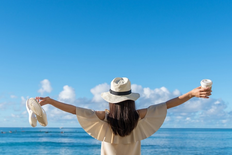 ビーチをお散歩