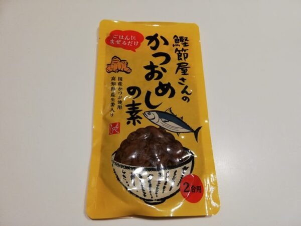 カルディにあるかつおめしの素