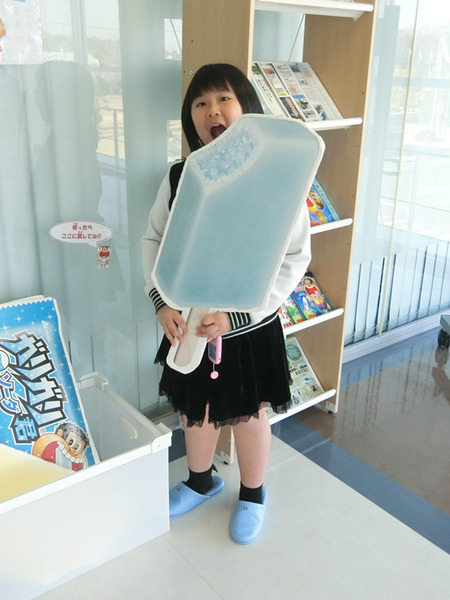 大きなガリガリ君を持ったりあちゃん