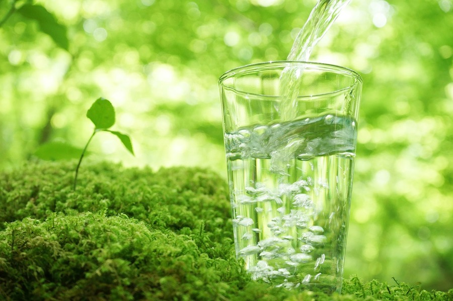 天然の炭酸水