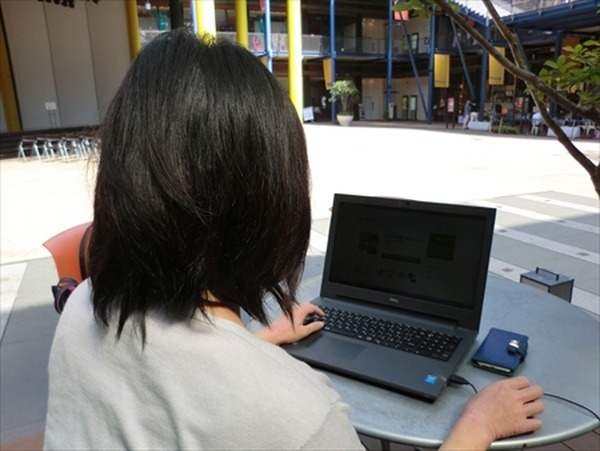 【プチ稼ぎ主婦インタビュー】「LINEスタンプで副収入」実際のところ