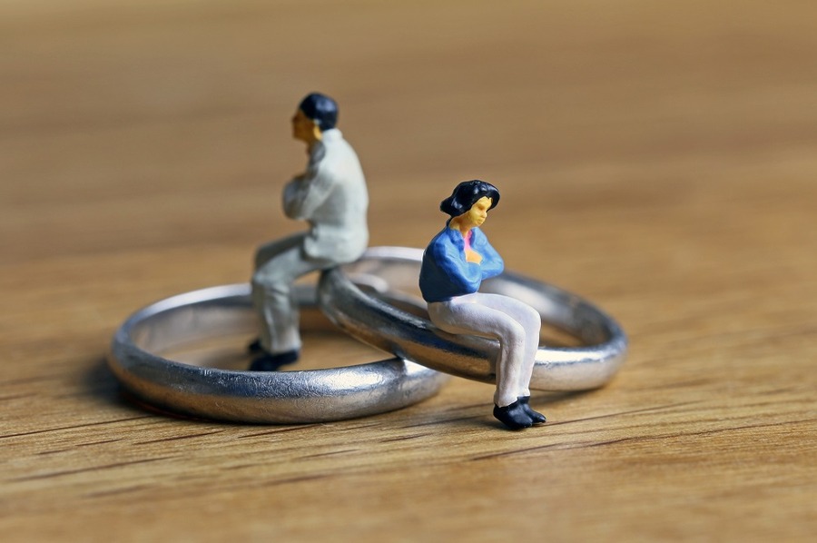 離婚調停が不成立になったら、離婚訴訟を起こさないと離婚できません