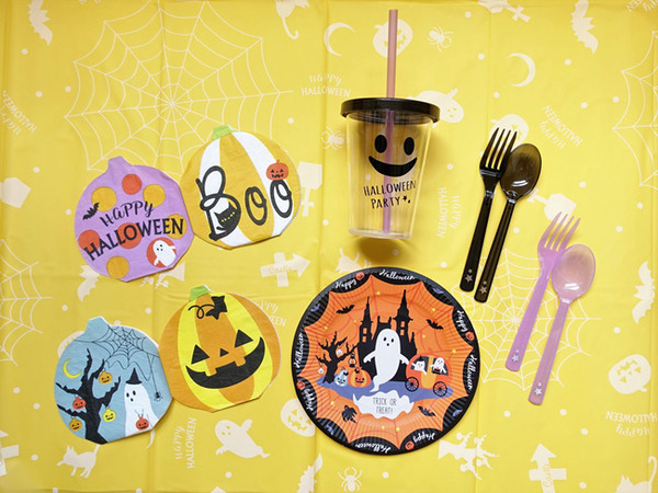 ハロウィンのテーブルウェア