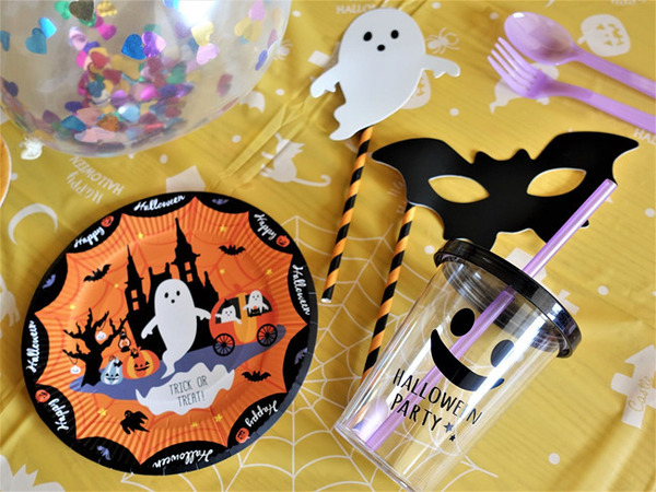ハロウィンの人気アイテムはお早めに