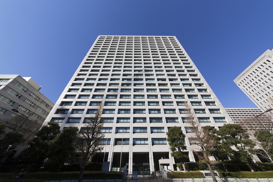 厚生労働省