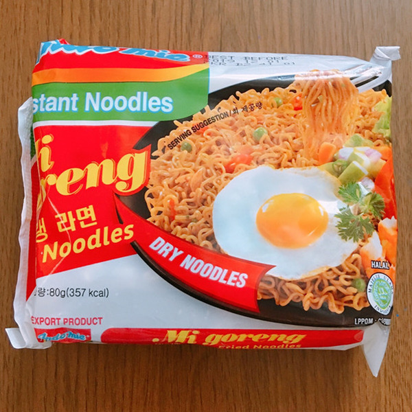 【カルディ】100円以下で本格味！　節約ランチにも助かるアジア即席焼きそば3つ