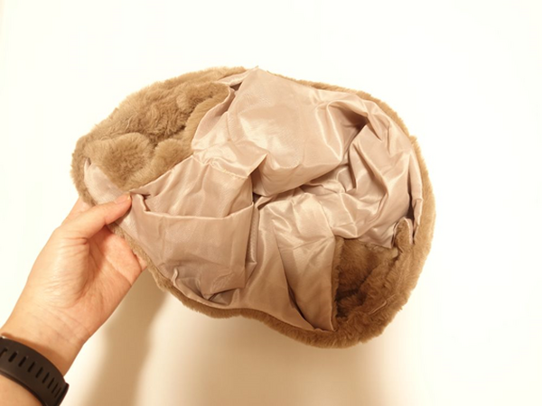 ボアトートバッグを裏っ返し