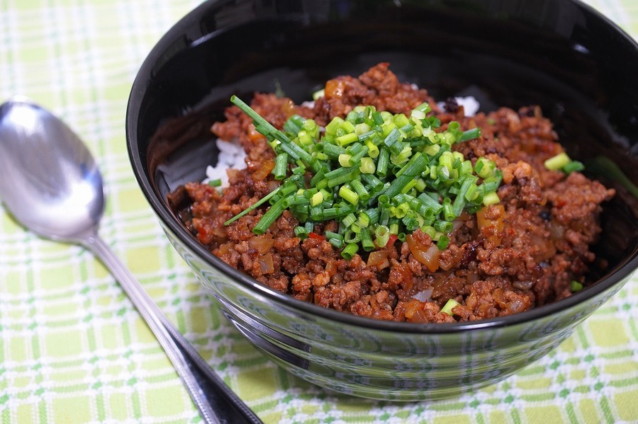 豆腐で作るそぼろ丼