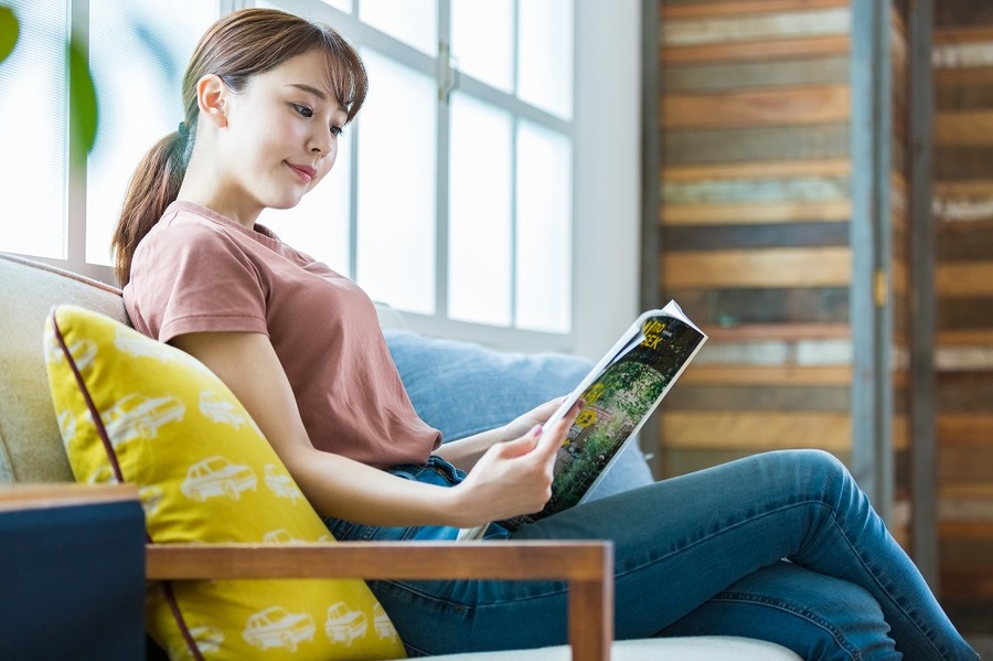 優待制度に関する雑誌を読むこと