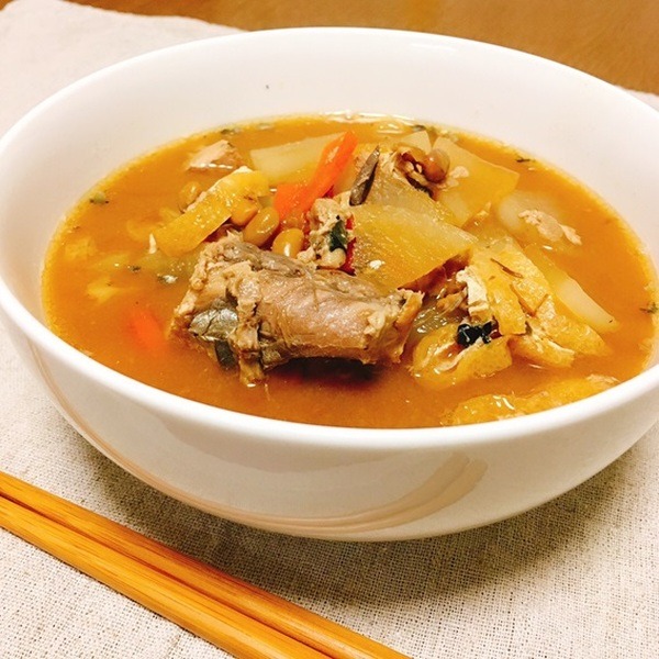 さば水煮缶と納豆のあったか味噌汁