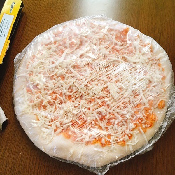 高コスパな焼くだけピザマルゲリータ