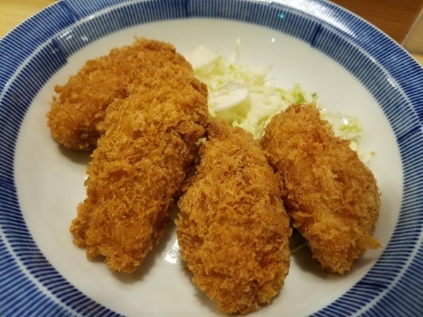 くせのないカキフライ