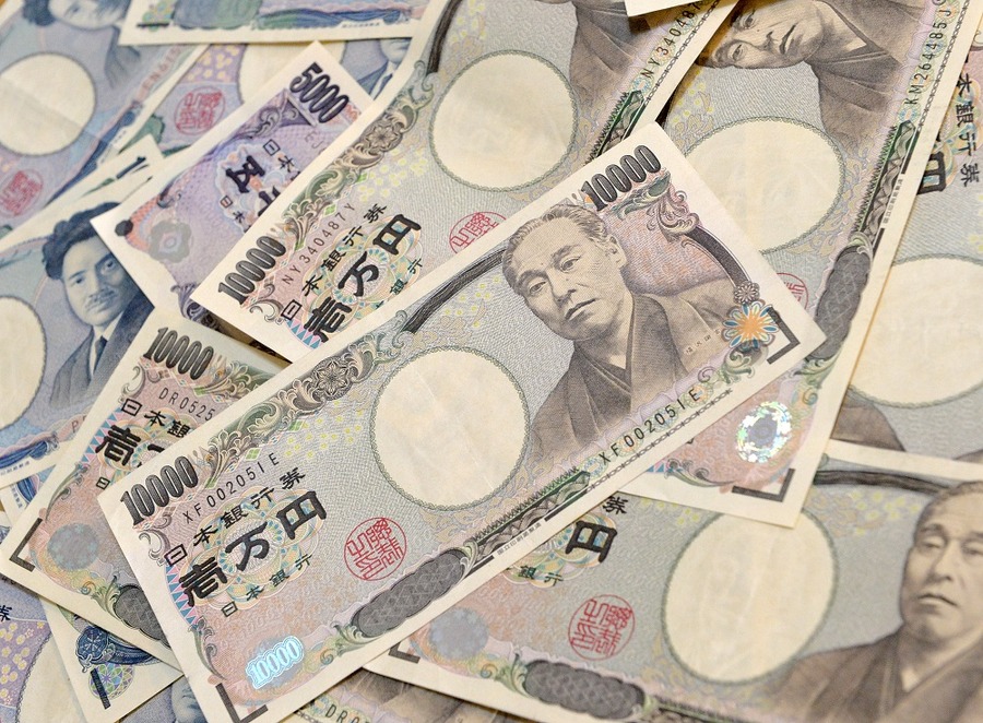 お金