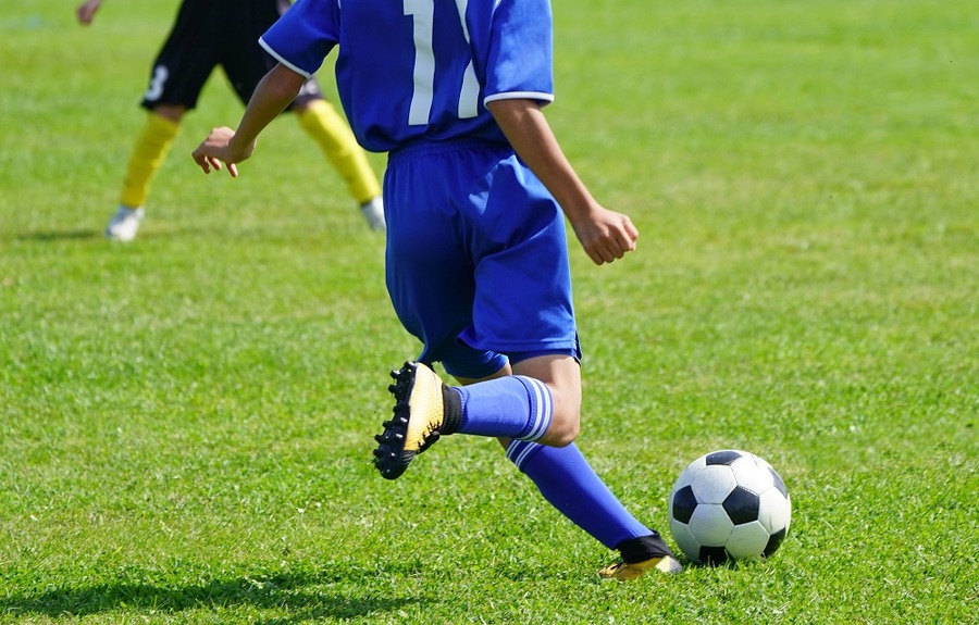 サッカー選手