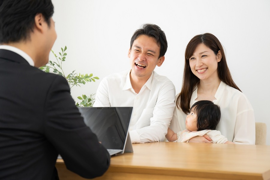 若いうちかFPに相談する