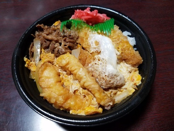 ホットモットのえび天牛とじかつ丼