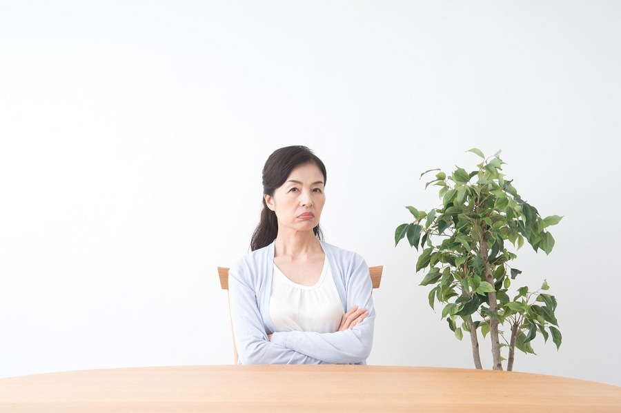妻のへそくりも相続税の対象になるって本当？